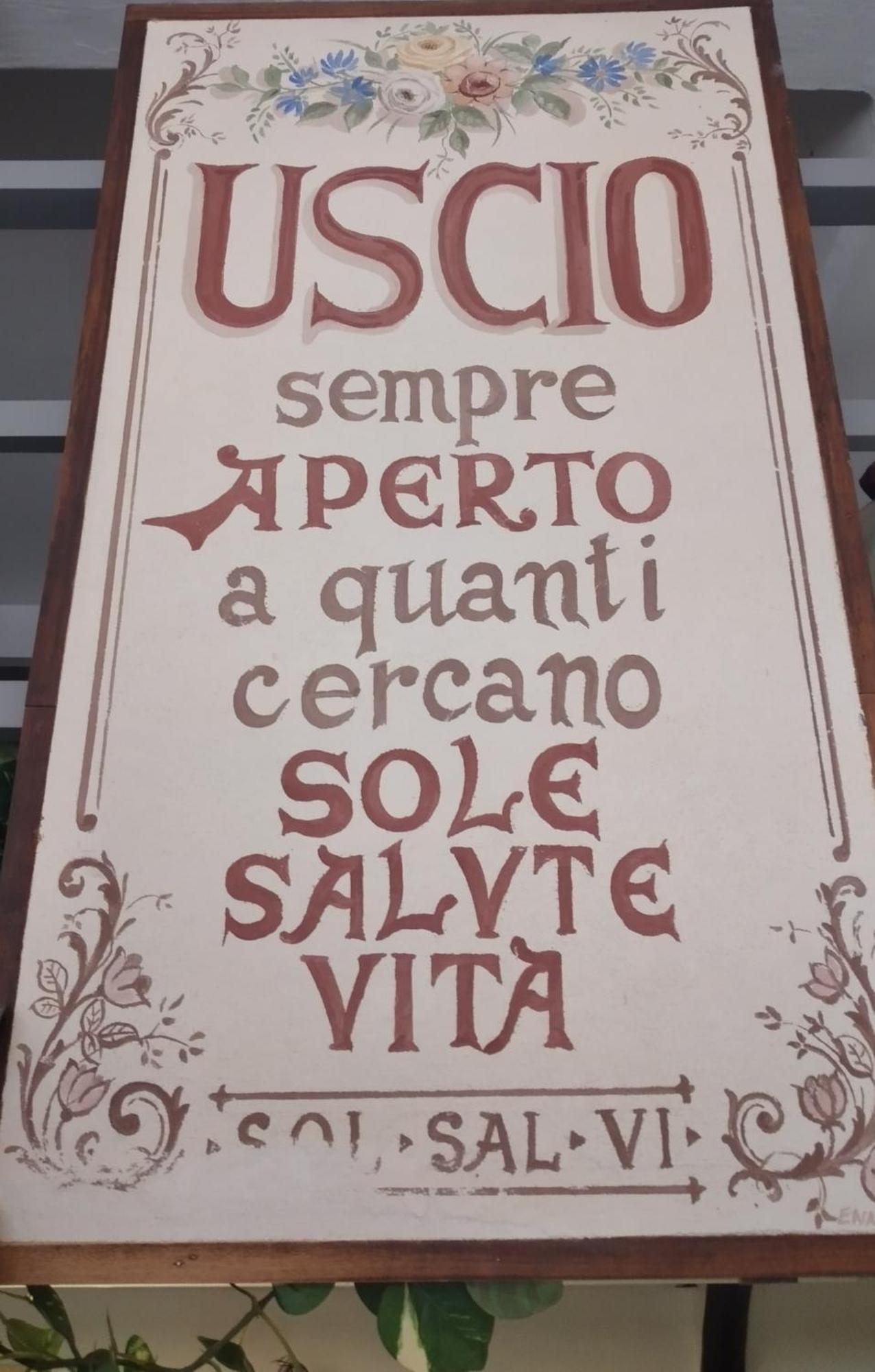 Casarinolaurino Valle Del Golfo Healthy Air Above The Sea 우스키오 외부 사진